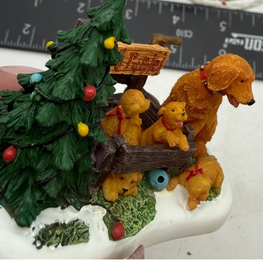 Department 56 Village Accessories Dog Puppies Cat Kittens Set of 2 north pole